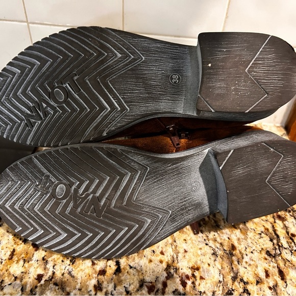 NAOT Footwear Women's Wander Boot 38 - Picture 10 of 14